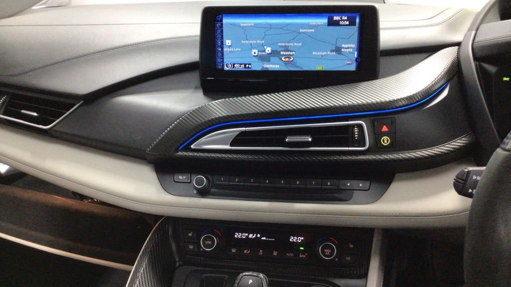 Used BMW i8 2018 for sale - 77360080: Photo 18