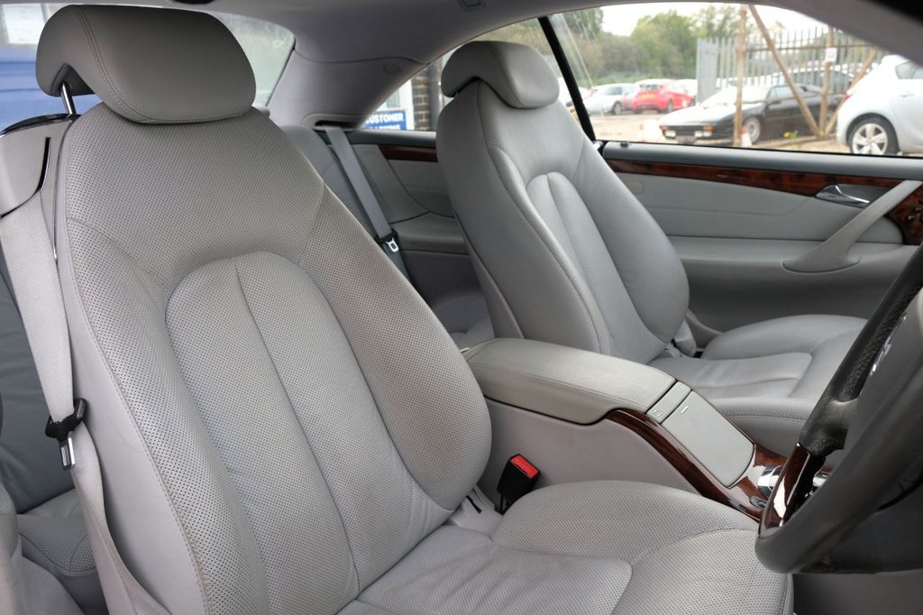Used Mercedes-Benz CL 2002 for sale - 77557833: Photo 16