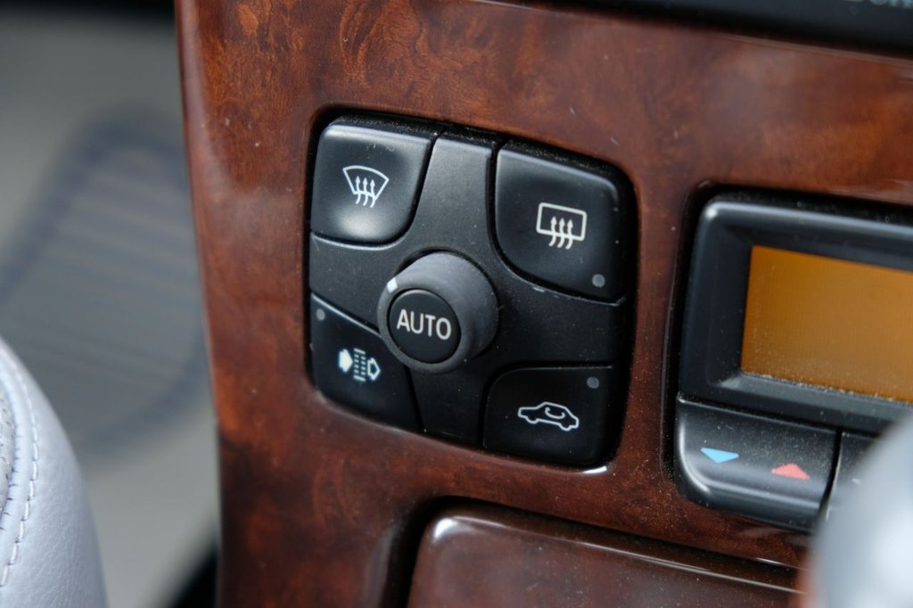 Used Mercedes-Benz CL 2002 for sale - 77557833: Photo 29