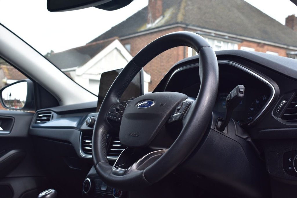 Used Ford Focus 2021 for sale - 77904775: Photo 19