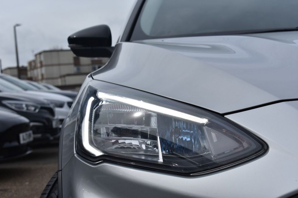 Used Ford Focus 2021 for sale - 77904775: Photo 9