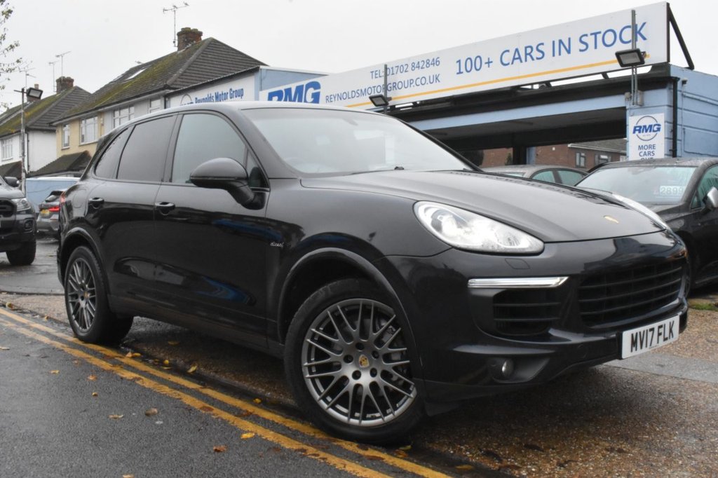 Used Porsche Cayenne 2017 for sale - 76590830: Photo 3