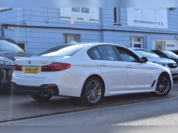 Used BMW 5 Series 2018 for sale - 77755251: Photo
