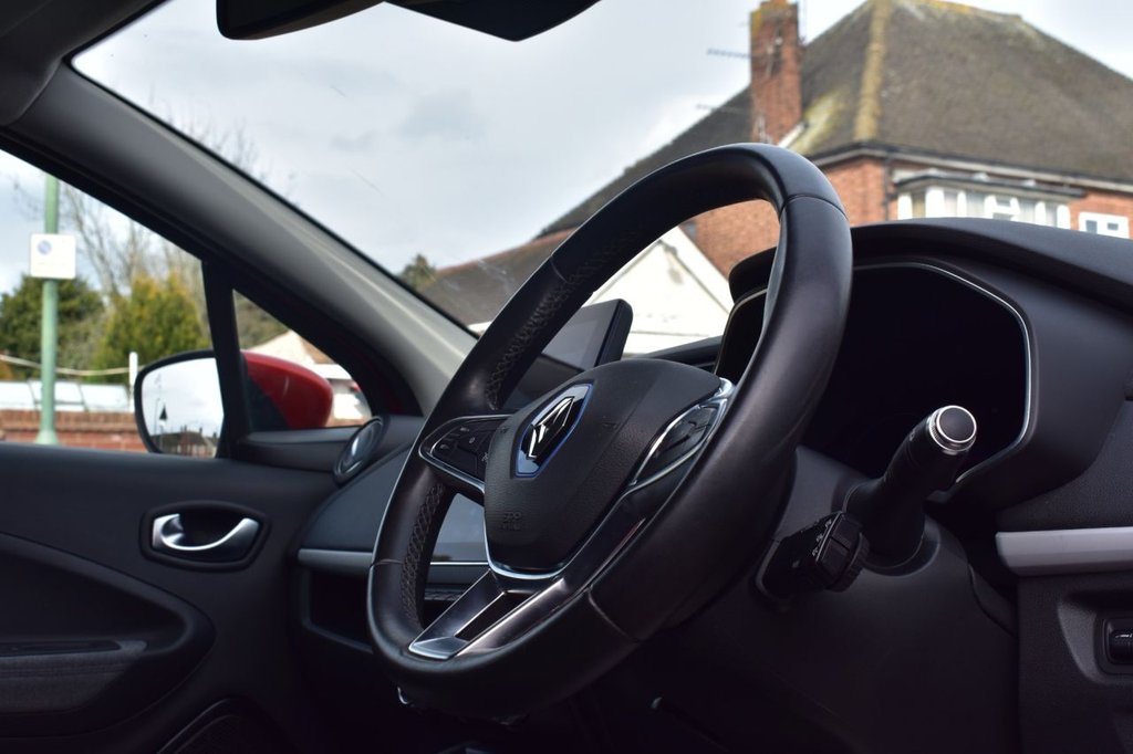 Used Renault Zoe 2020 for sale - 78056674: Photo 21