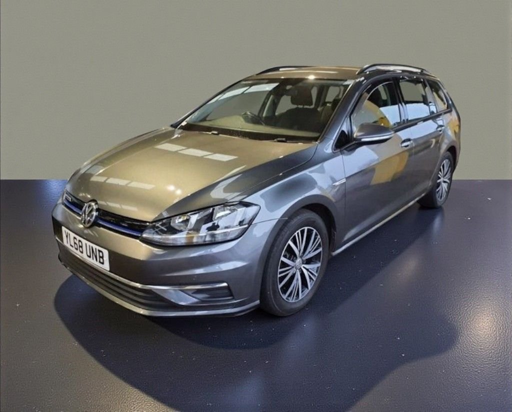 Used Volkswagen Golf 2019 for sale - 77072543: Photo 7