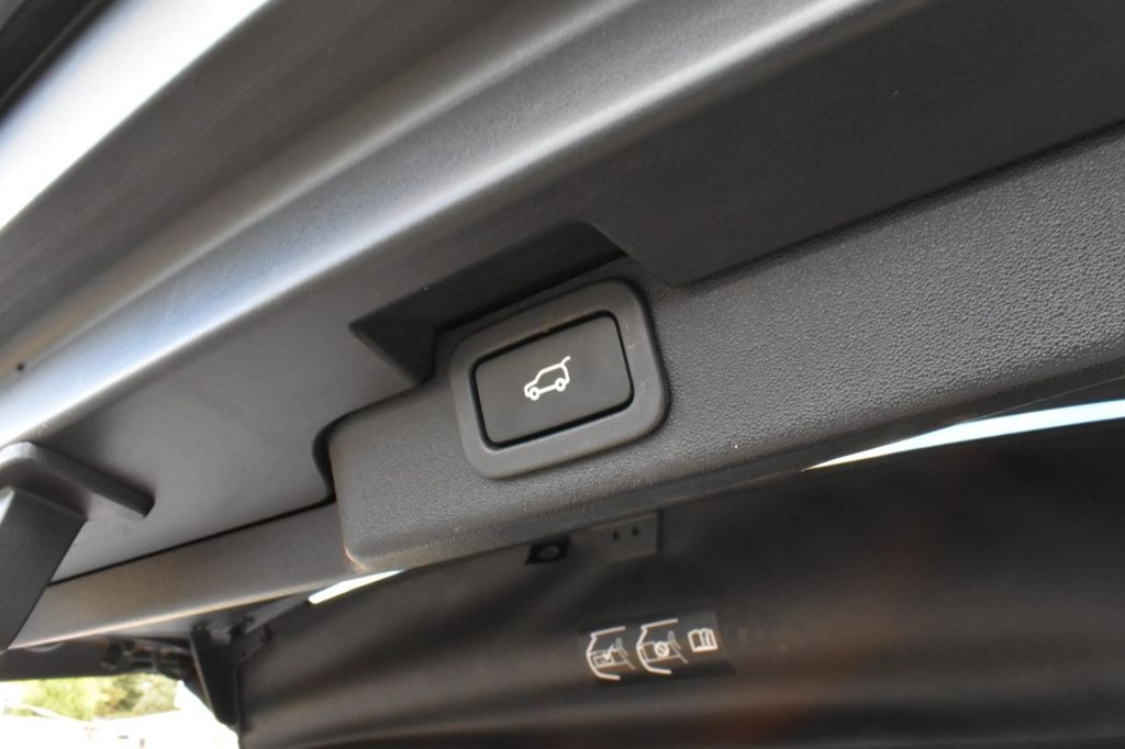 Used Land Rover Discovery 2017 for sale - 77275771: Photo 23