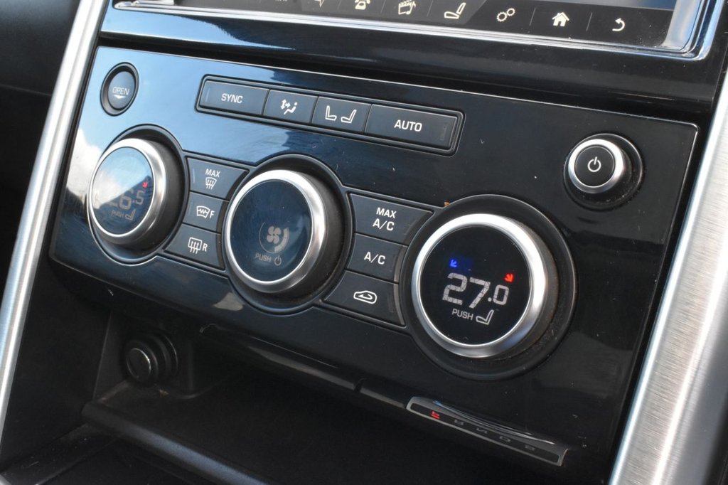 Used Land Rover Discovery 2017 for sale - 77275771: Photo 39