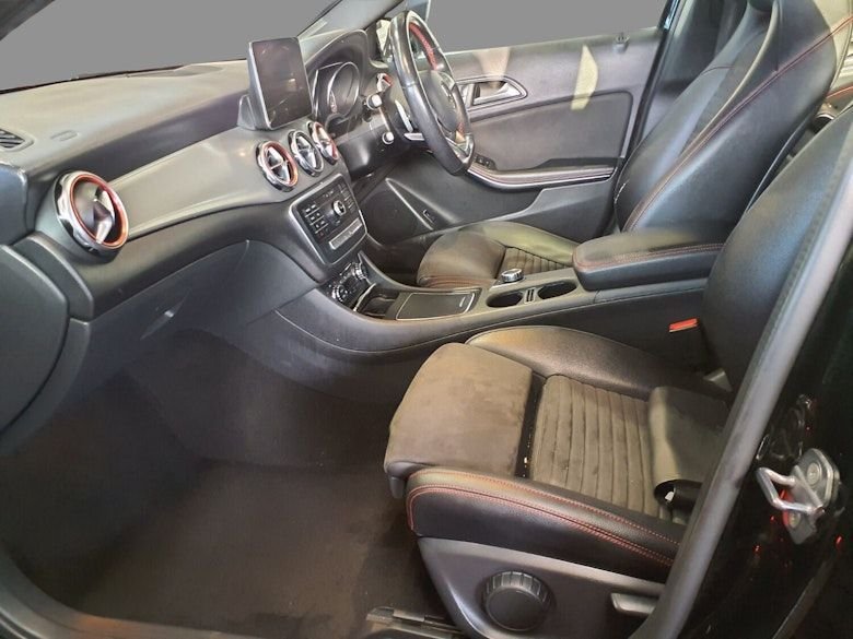 Used Mercedes-Benz GLA 2018 for sale - 77642637: Photo 13