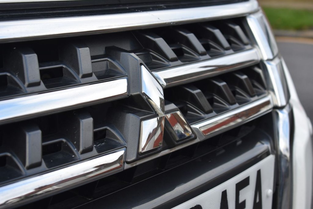 Used Mitsubishi Shogun 2018 for sale - 77080535: Photo 8