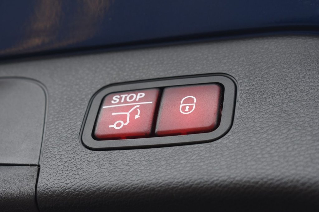 Used Mercedes-Benz EQC 2020 for sale - 78082382: Photo 13