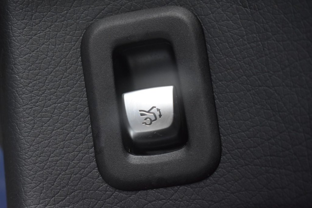 Used Mercedes-Benz EQC 2020 for sale - 78082382: Photo 21