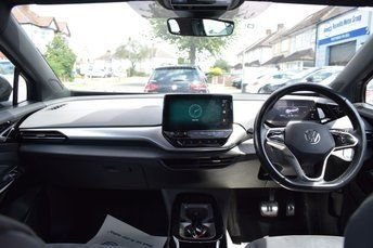 Used Volkswagen ID.4 2022 for sale - 77072630: Photo 9