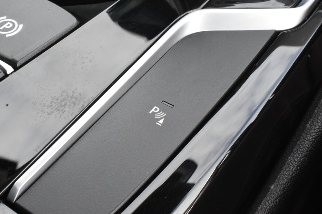 Used BMW 5 Series 2020 for sale - 77110572: Photo 46