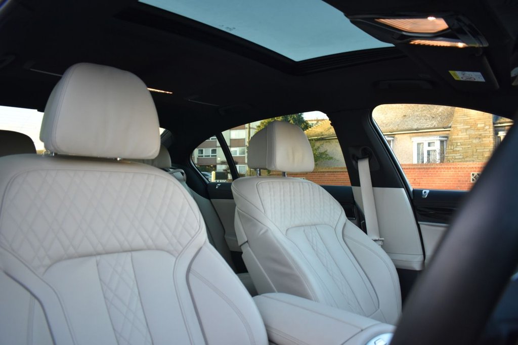 Used BMW 7 Series 2019 for sale - 77236404: Photo 22