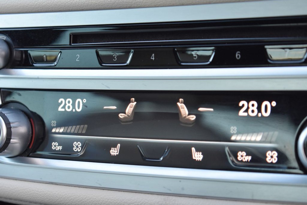 Used BMW 7 Series 2019 for sale - 77236404: Photo 48