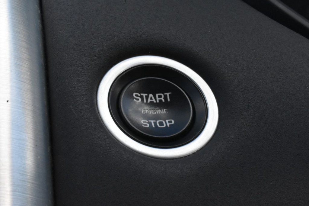 Used Land Rover Discovery 2017 for sale - 76445737: Photo 32