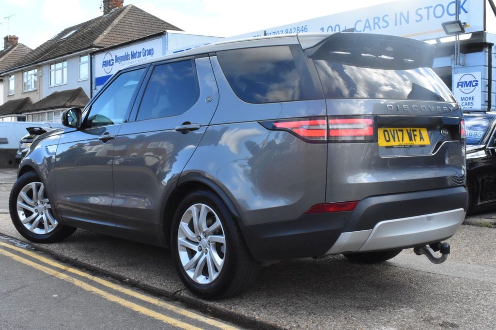 Used Land Rover Discovery 2017 for sale - 76445737: Photo 4