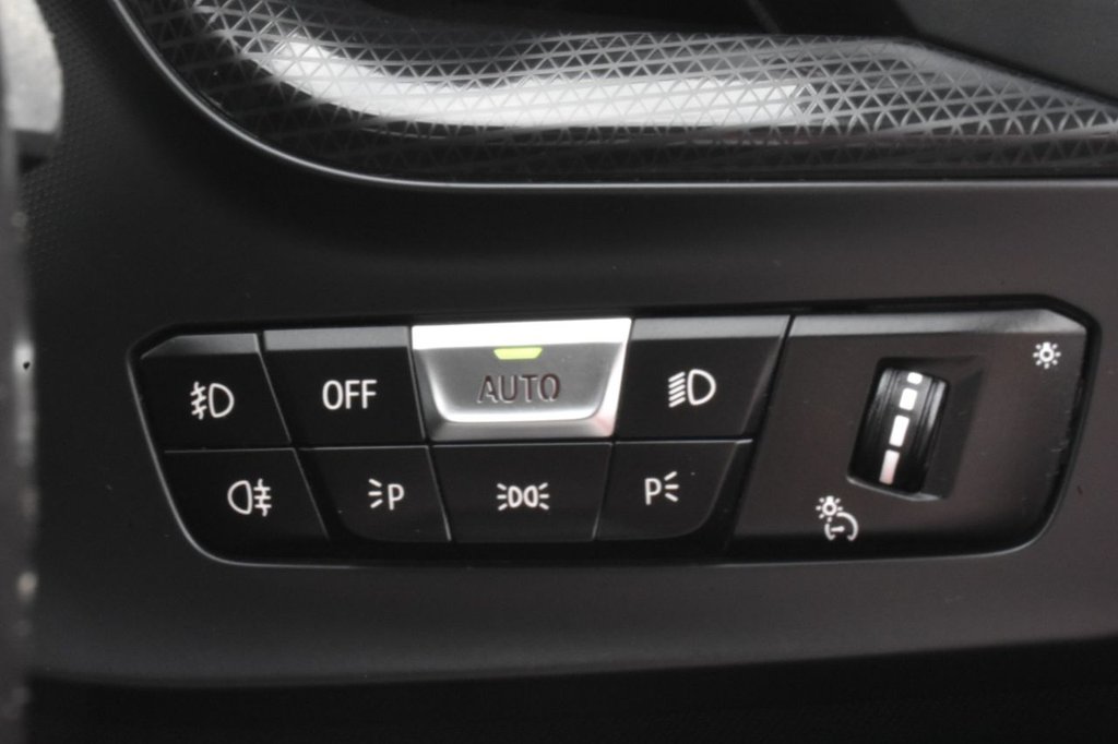 Used BMW 2 Series 2021 for sale - 76400152: Photo 32