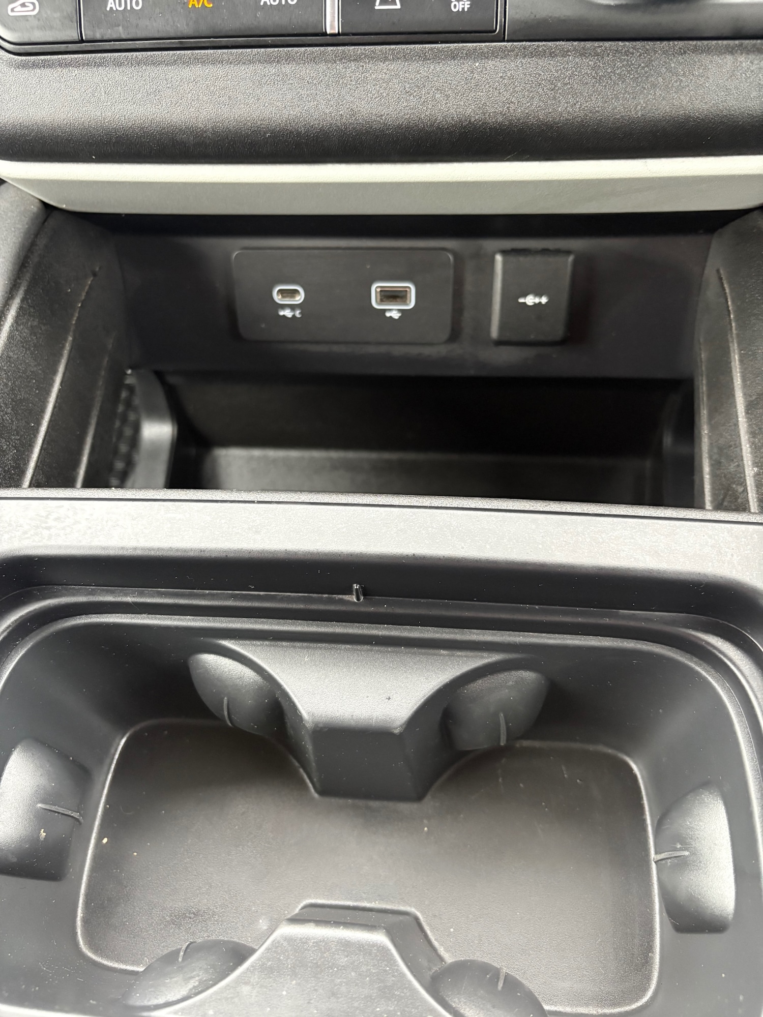 Used Land Rover Defender 2022 for sale - 76262698: Photo 18