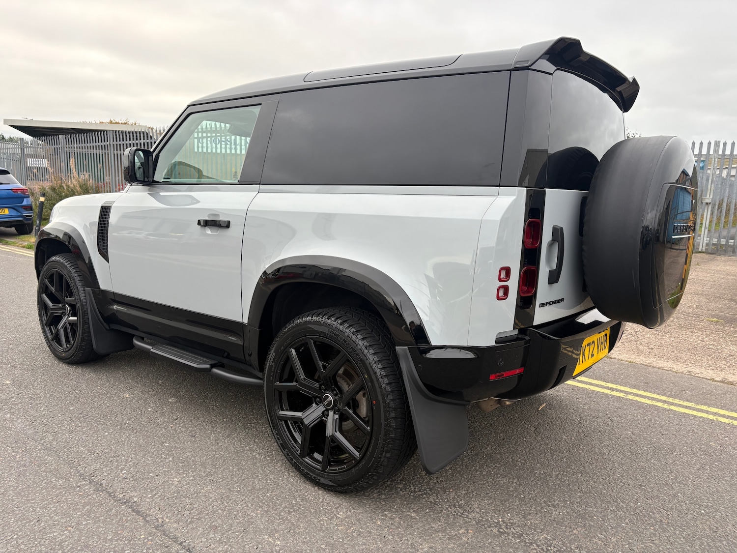 Used Land Rover Defender 2022 for sale - 76262698: Photo 5