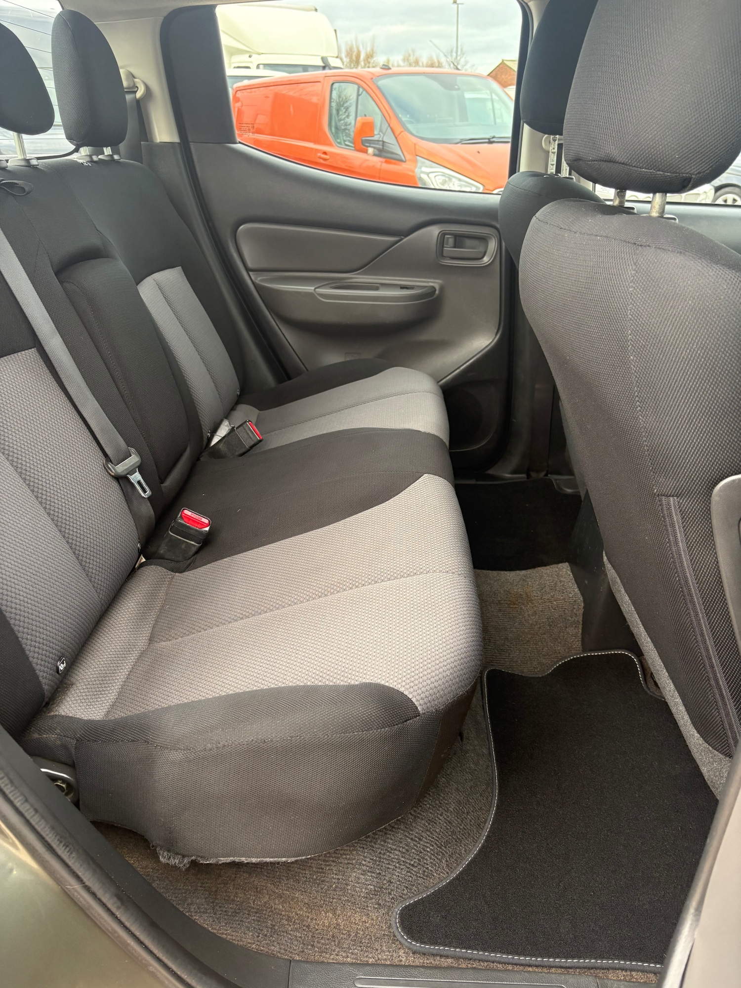 Used Mitsubishi L200 2017 for sale - 76596669: Photo 13