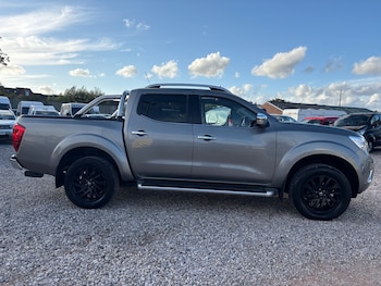 Used Nissan Navara 2016 for sale - 75931290: Photo