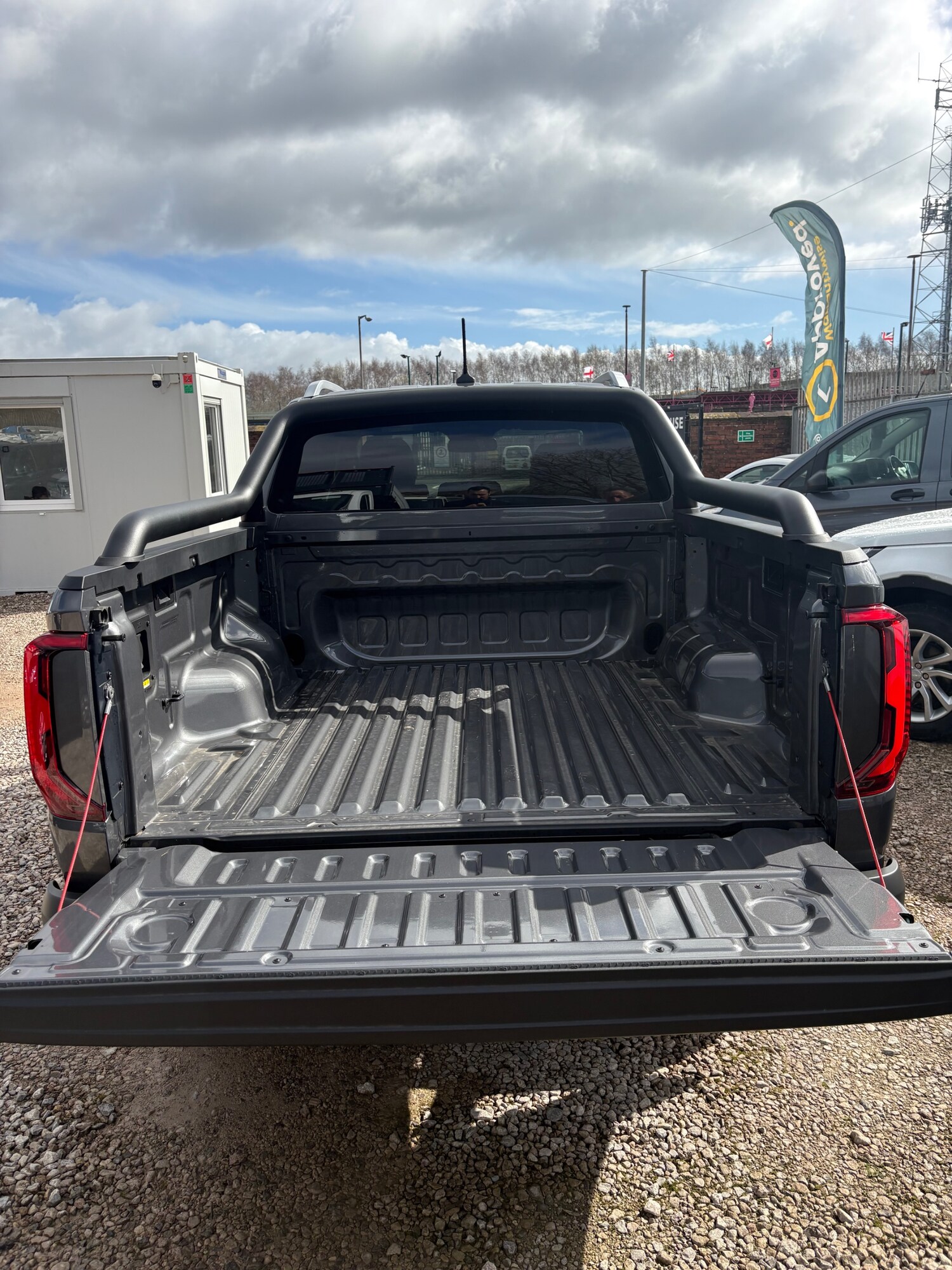 Used Volkswagen Amarok 2026 for sale - 78053623: Photo 11