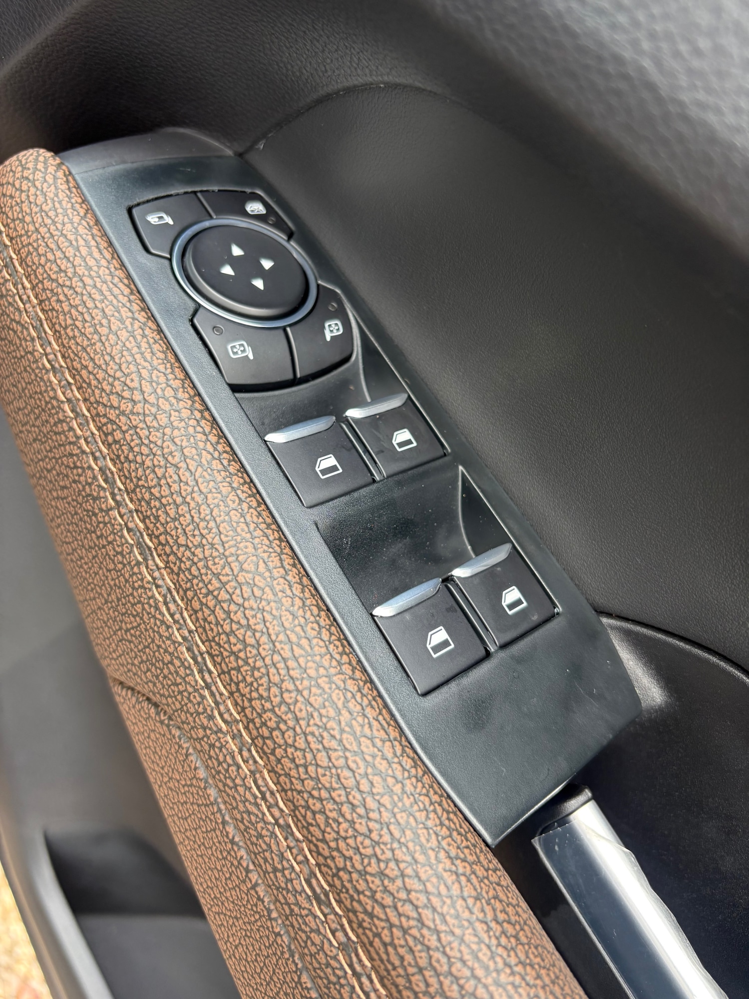 Used Volkswagen Amarok 2026 for sale - 78053623: Photo 26