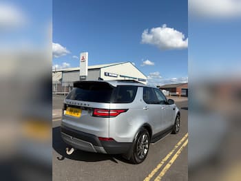 Used Land Rover Discovery 2019 for sale - 79806418: Photo