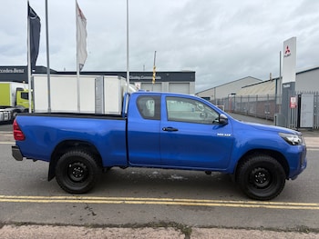 Used Toyota Hilux 2023 for sale - 75963426: Photo