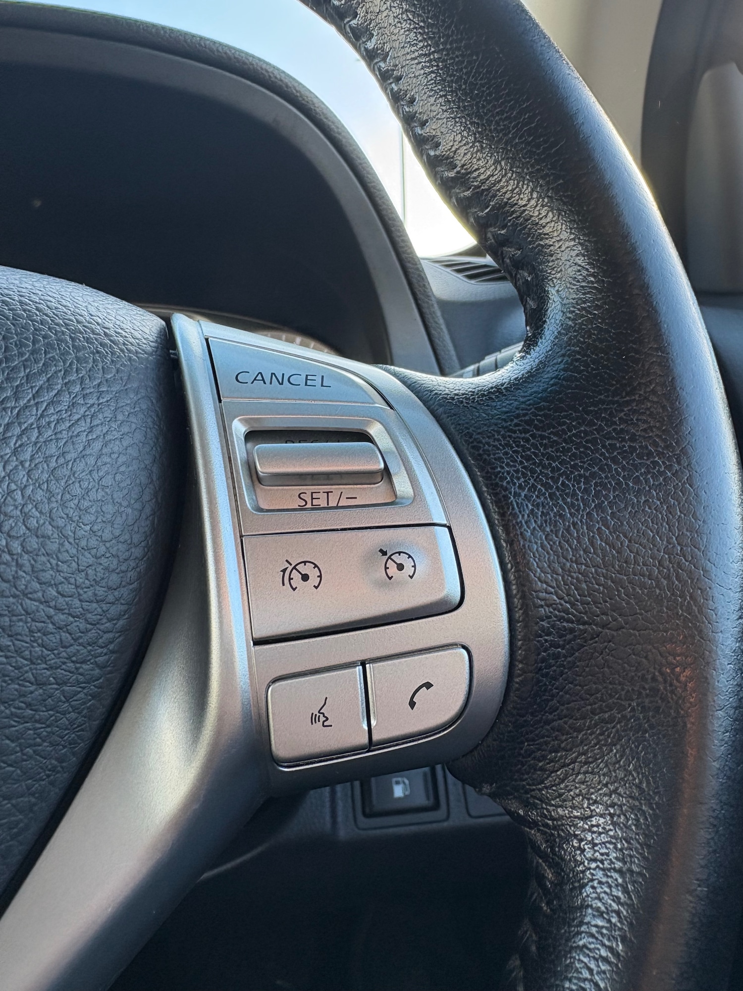 Used Nissan Navara 2019 for sale - 76612196: Photo 15