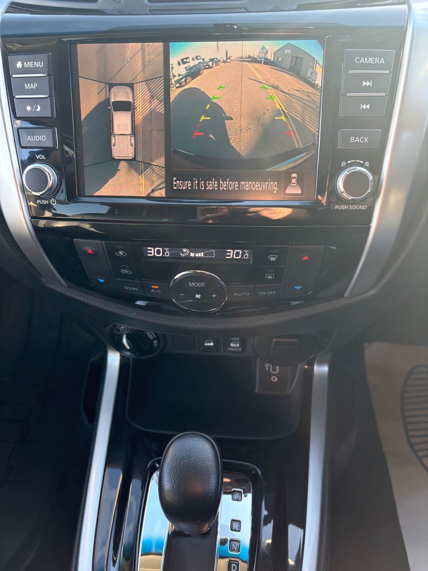 Used Nissan Navara 2019 for sale - 76612196: Photo 16