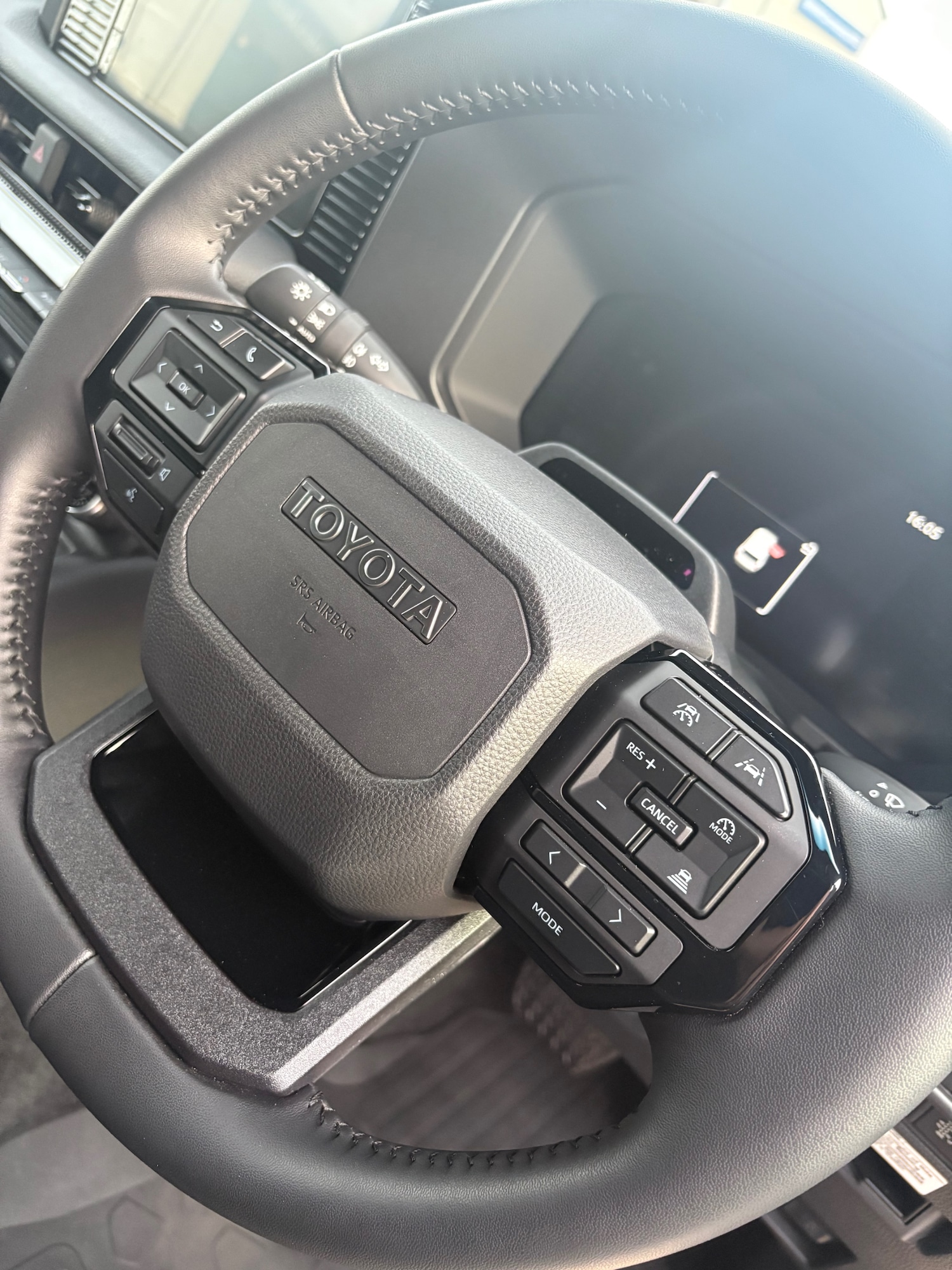 Used Toyota Land Cruiser 2025 for sale - 77495137: Photo 13