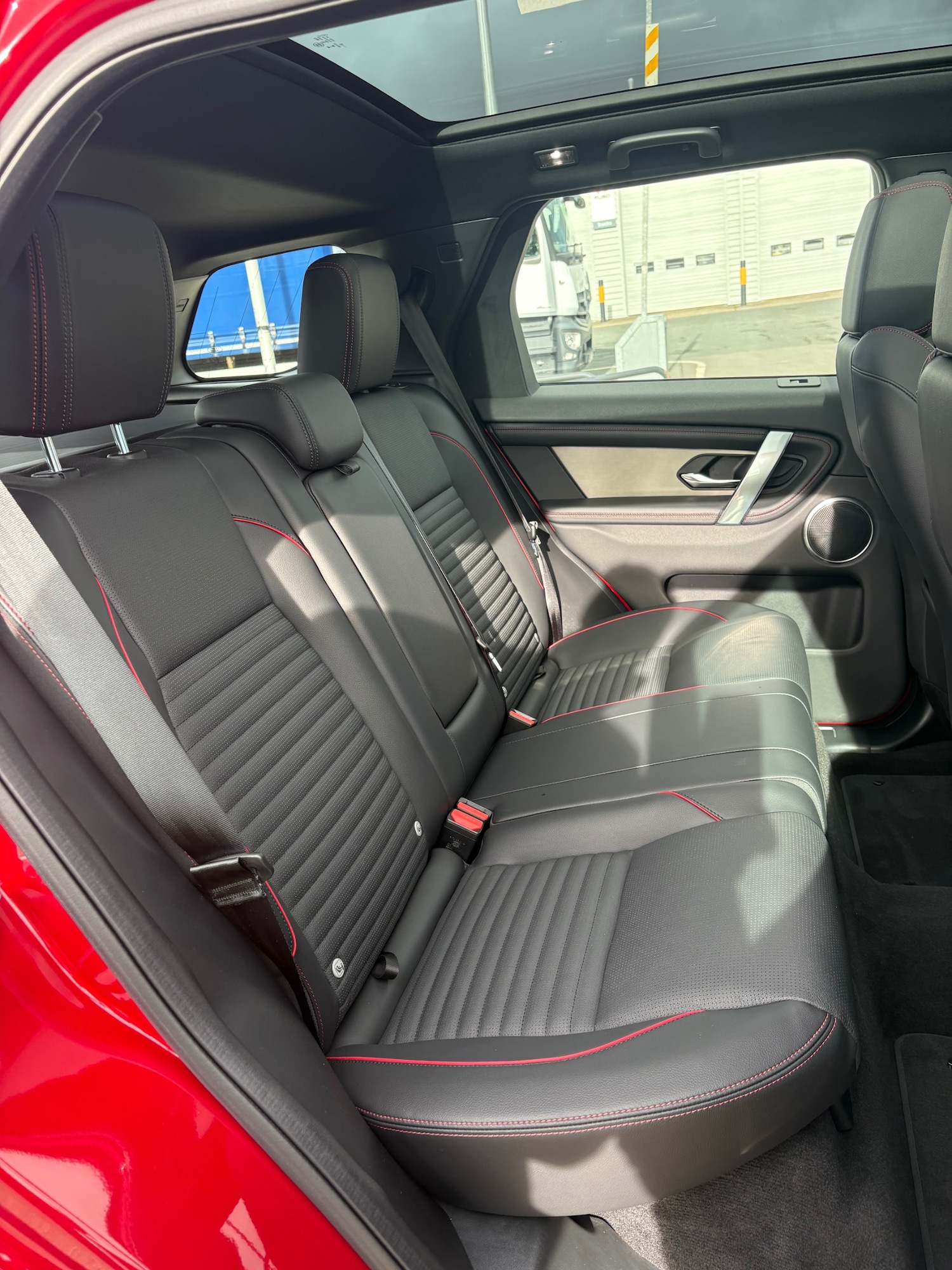 Used Land Rover Discovery Sport 2023 for sale - 77822180: Photo 12