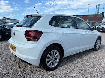 Used Volkswagen Polo 2018 for sale - 75626983: Photo