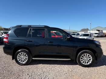 Used Toyota Land Cruiser 2014 for sale - 74360819: Photo