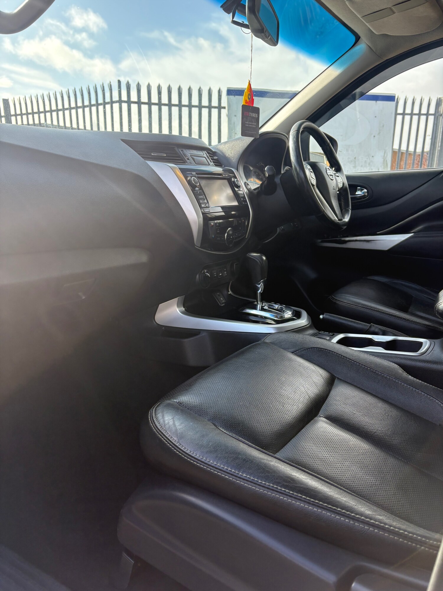 Used Nissan Navara 2016 for sale - 77888110: Photo 12