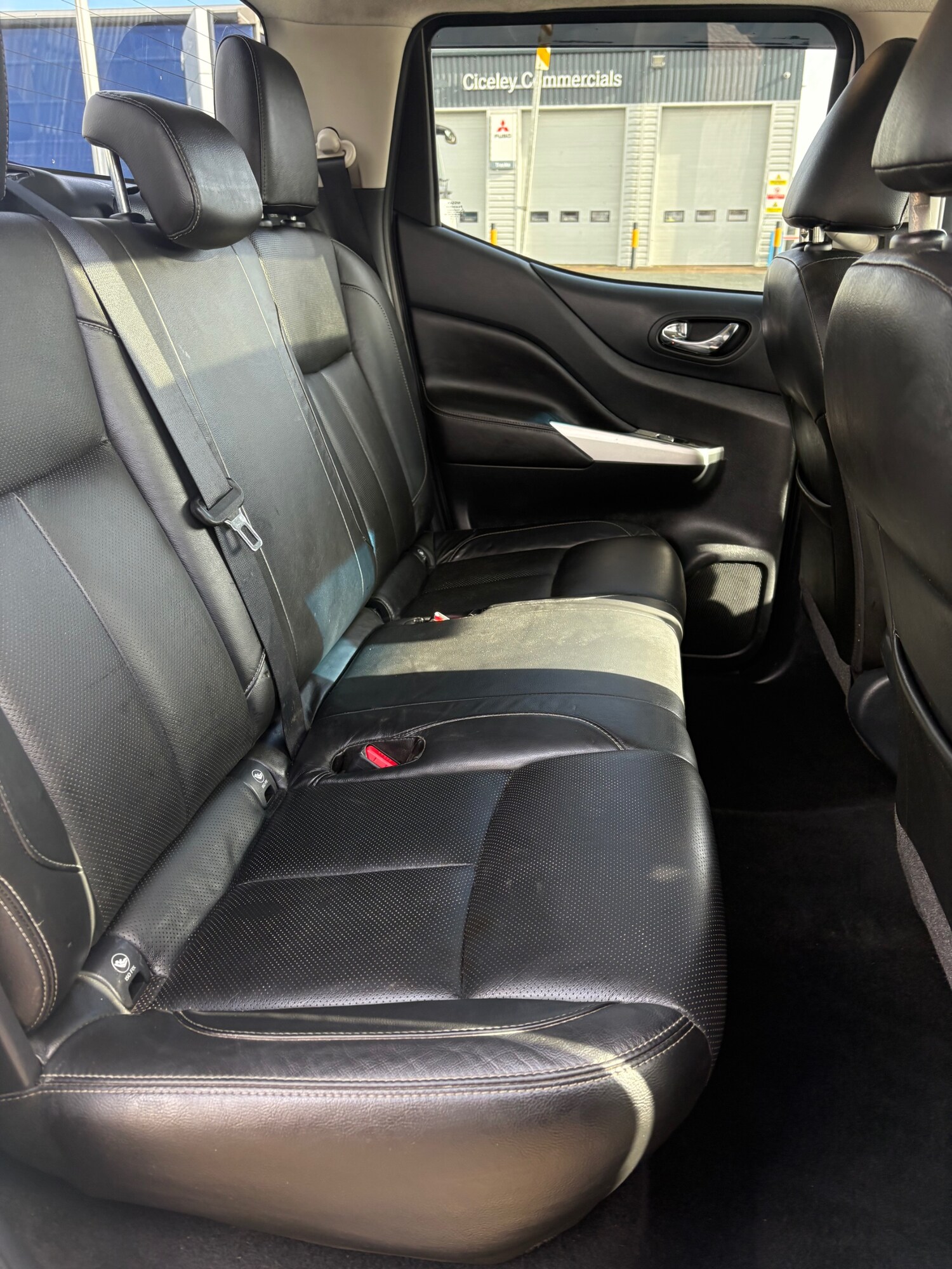 Used Nissan Navara 2016 for sale - 77888110: Photo 15