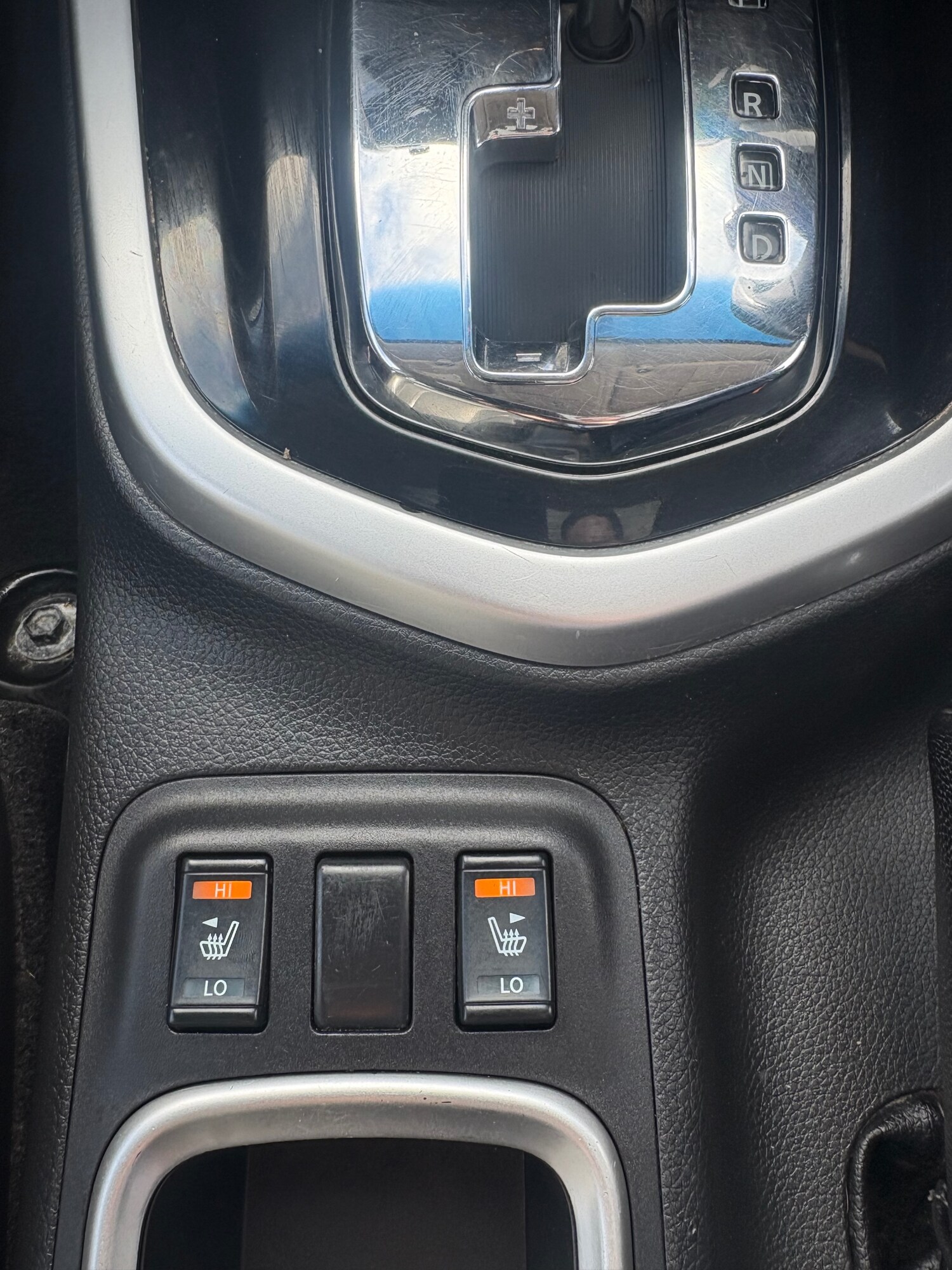 Used Nissan Navara 2016 for sale - 77888110: Photo 17