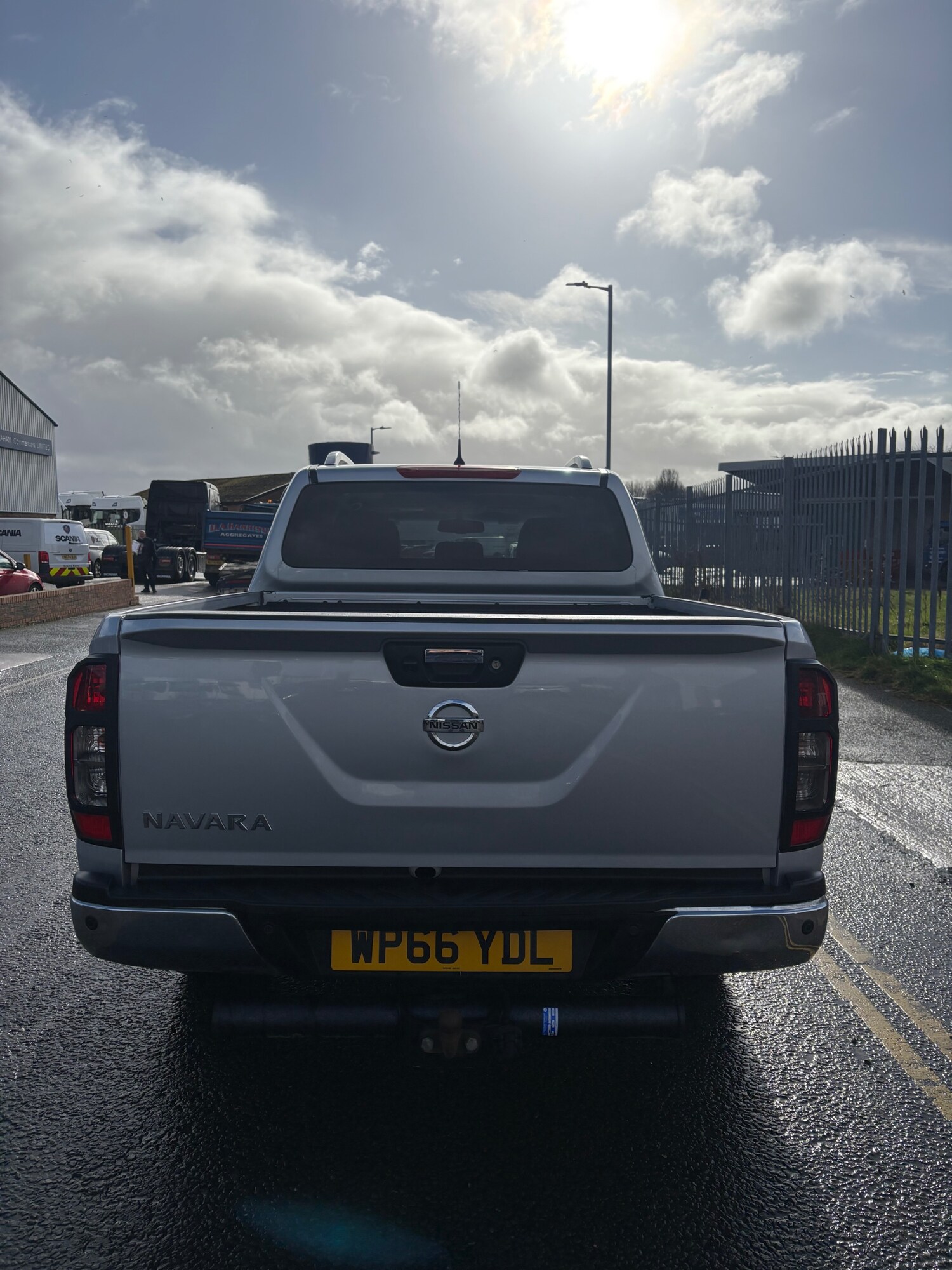 Used Nissan Navara 2016 for sale - 77888110: Photo 4