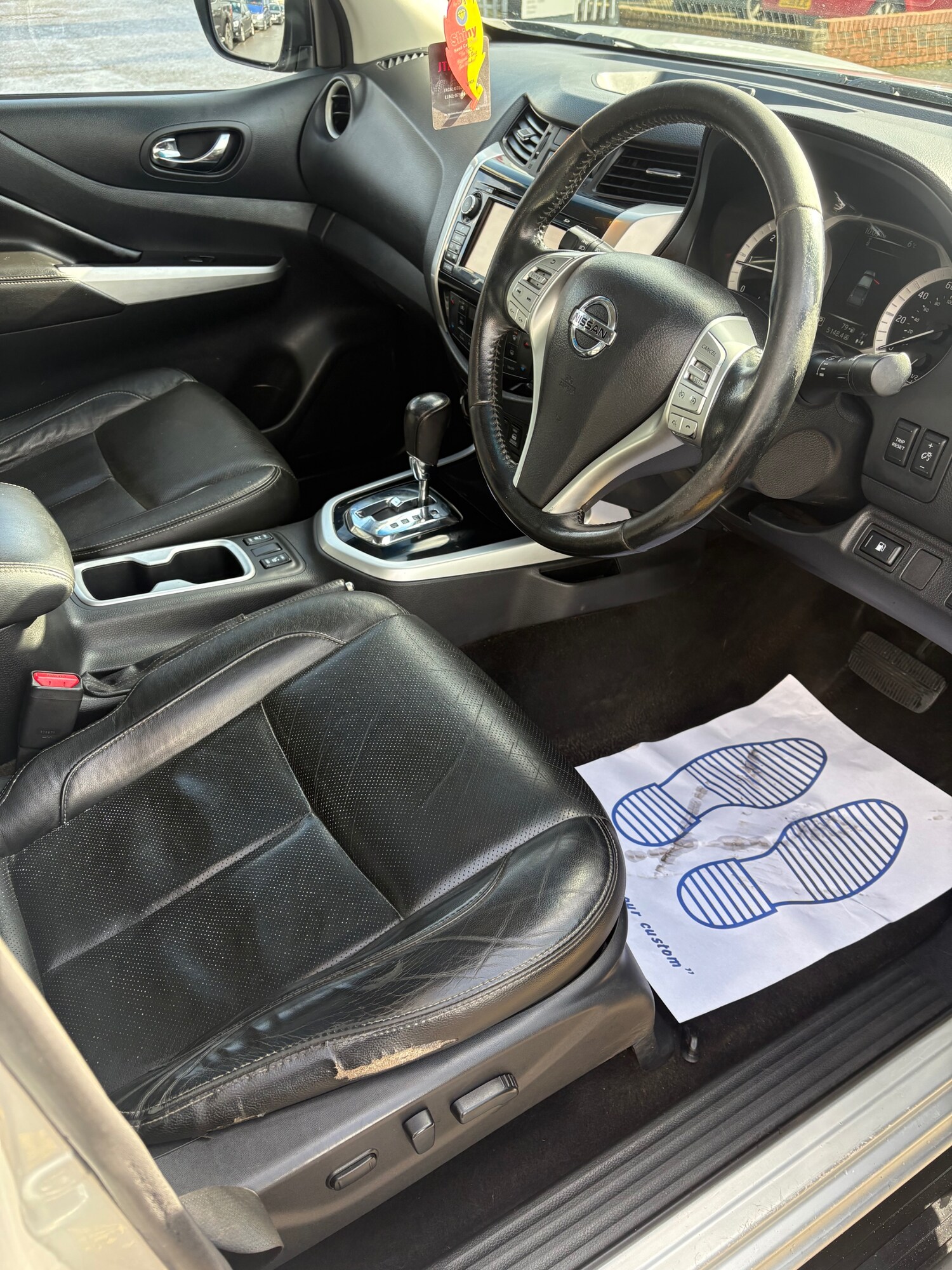 Used Nissan Navara 2016 for sale - 77888110: Photo 9