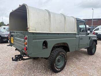 Used Land Rover Defender 2015 for sale - 79725716: Photo