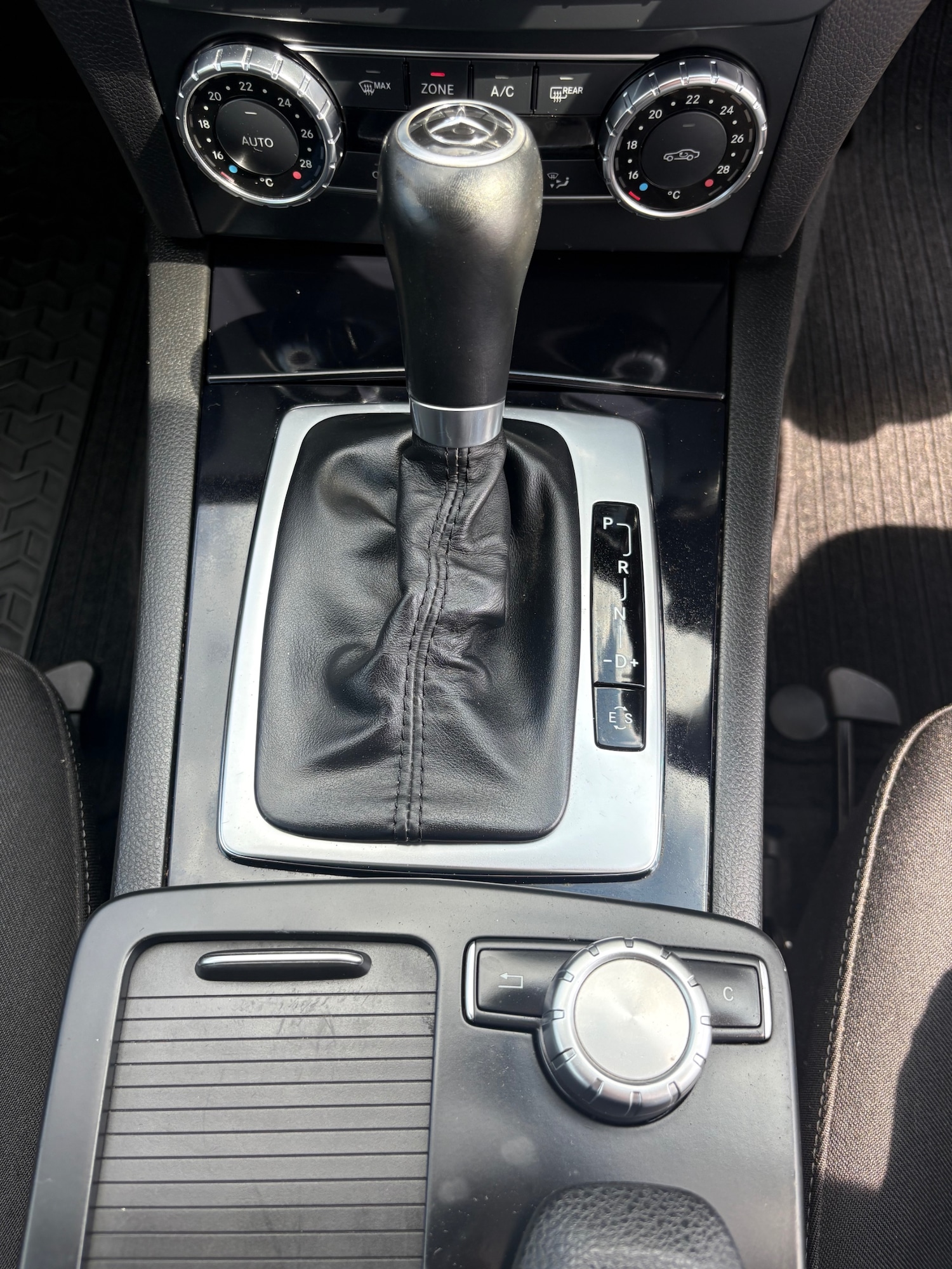 Used Mercedes-Benz C Class 2011 for sale - 76328857: Photo 19