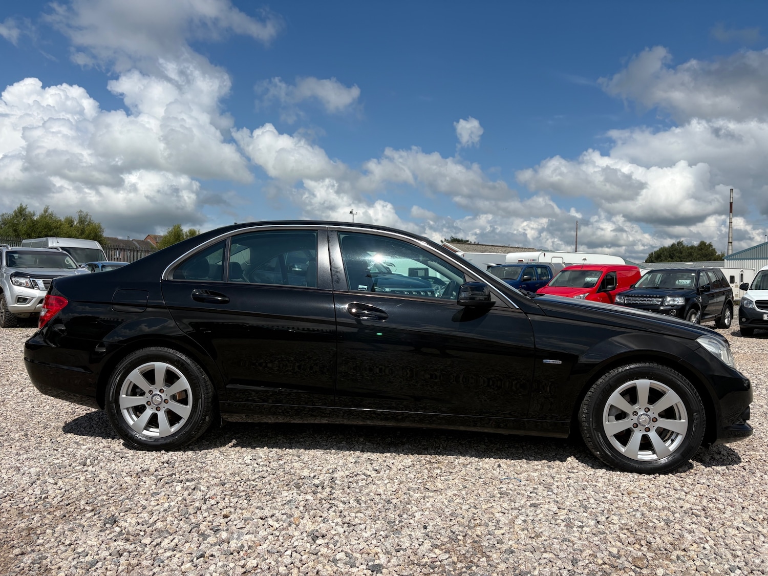Used Mercedes-Benz C Class 2011 for sale - 76328857: Photo 2
