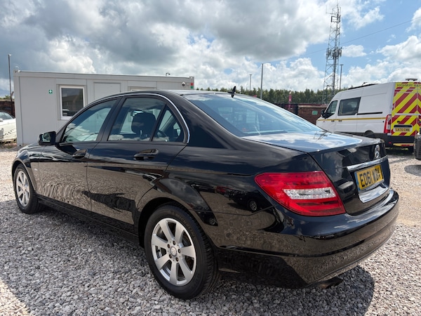 Used Mercedes-Benz C Class 2011 for sale - 76328857: Photo 5