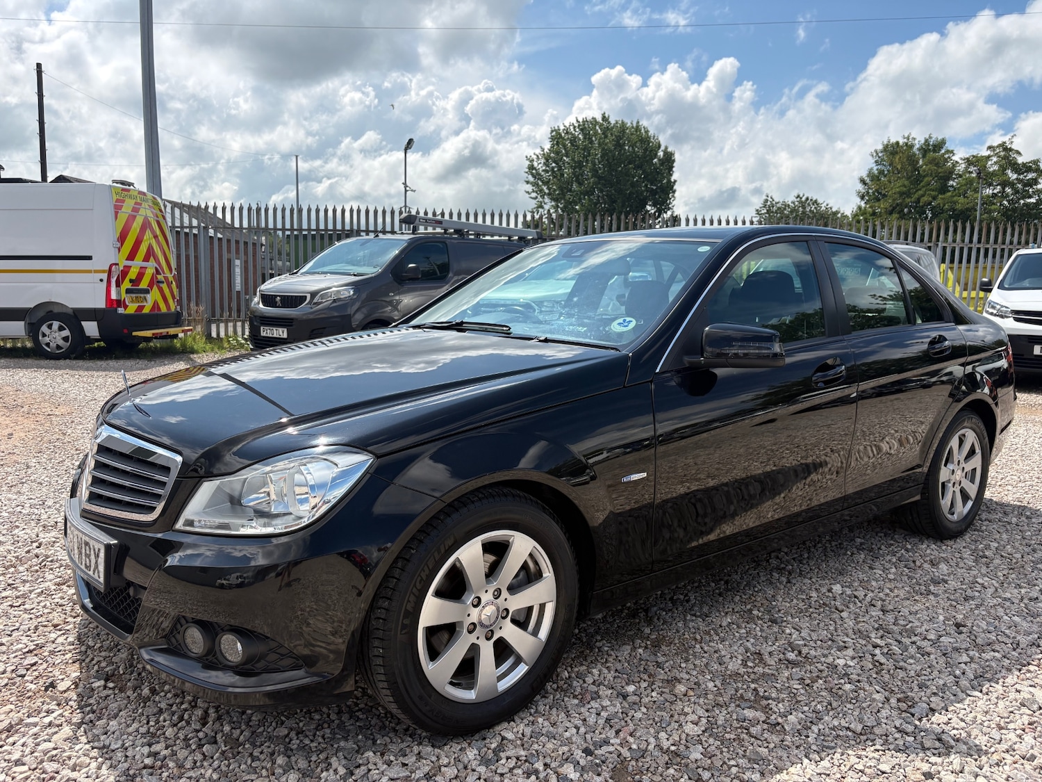 Used Mercedes-Benz C Class 2011 for sale - 76328857: Photo 7