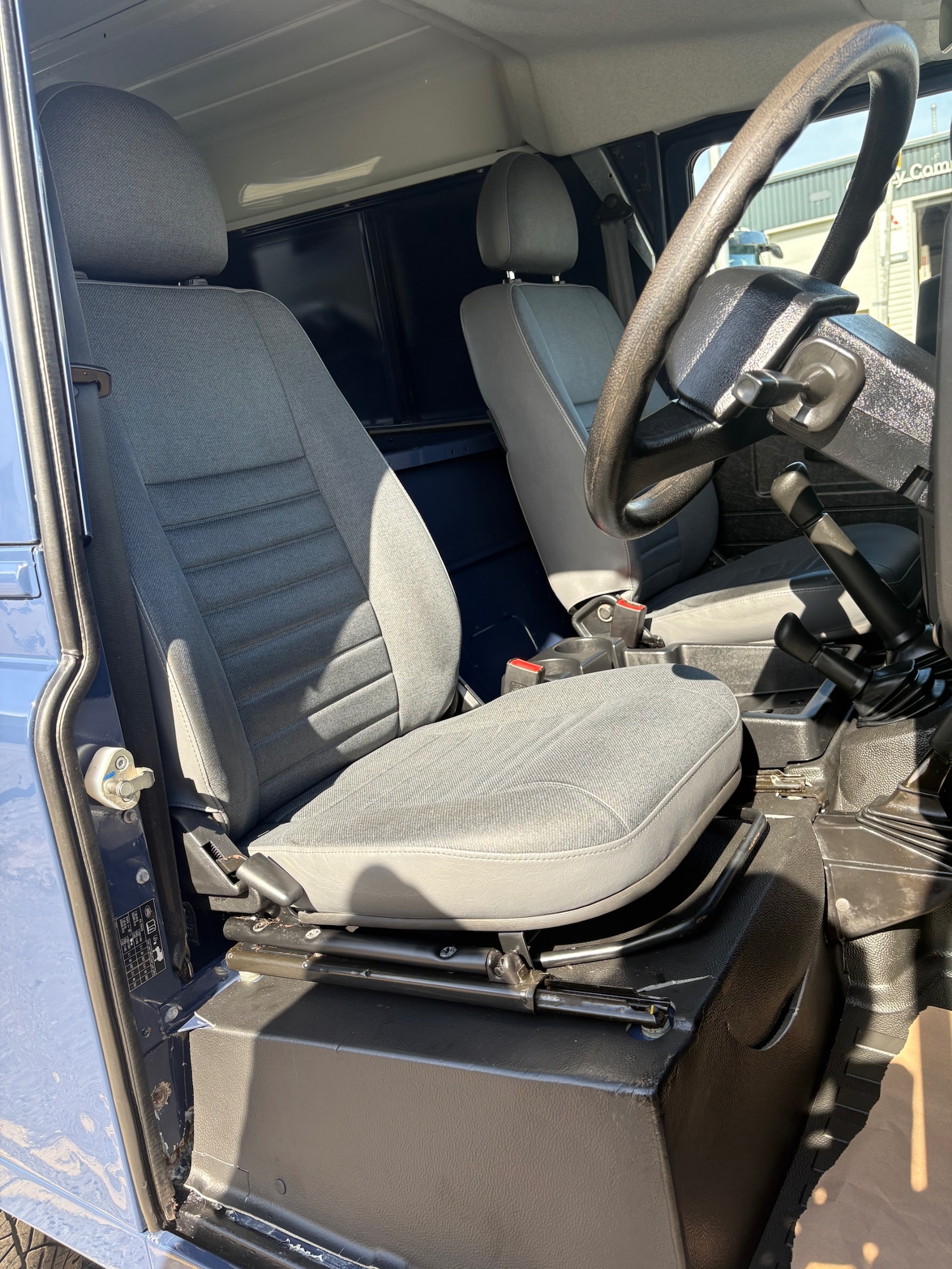 Used Land Rover Defender 2013 for sale - 78175924: Photo 14