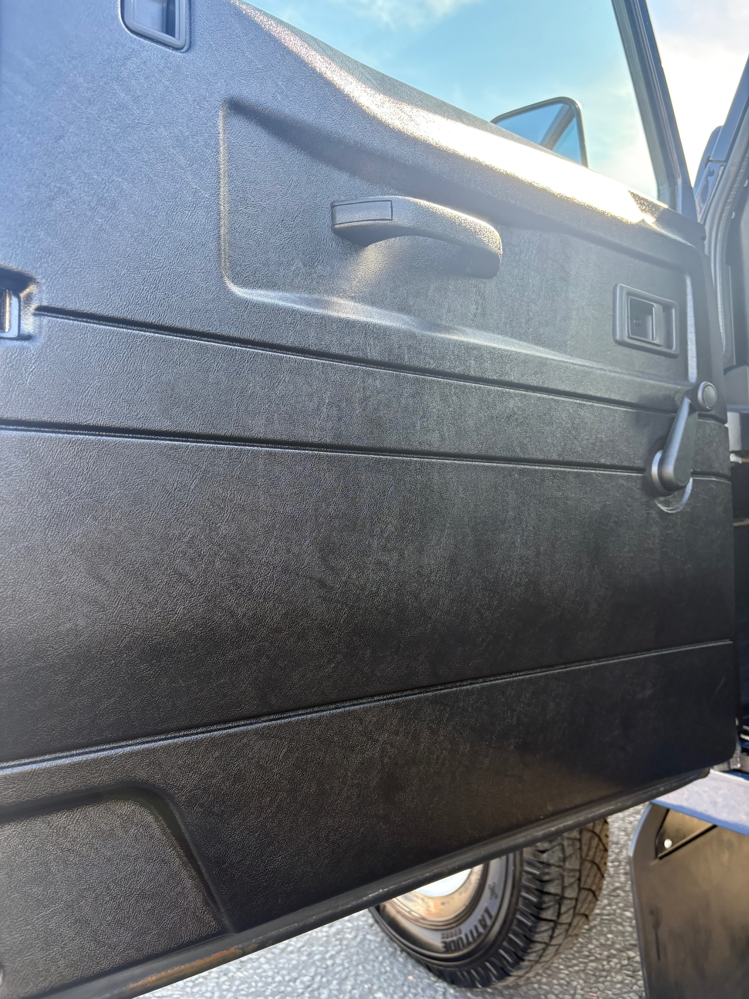 Used Land Rover Defender 2013 for sale - 78175924: Photo 17