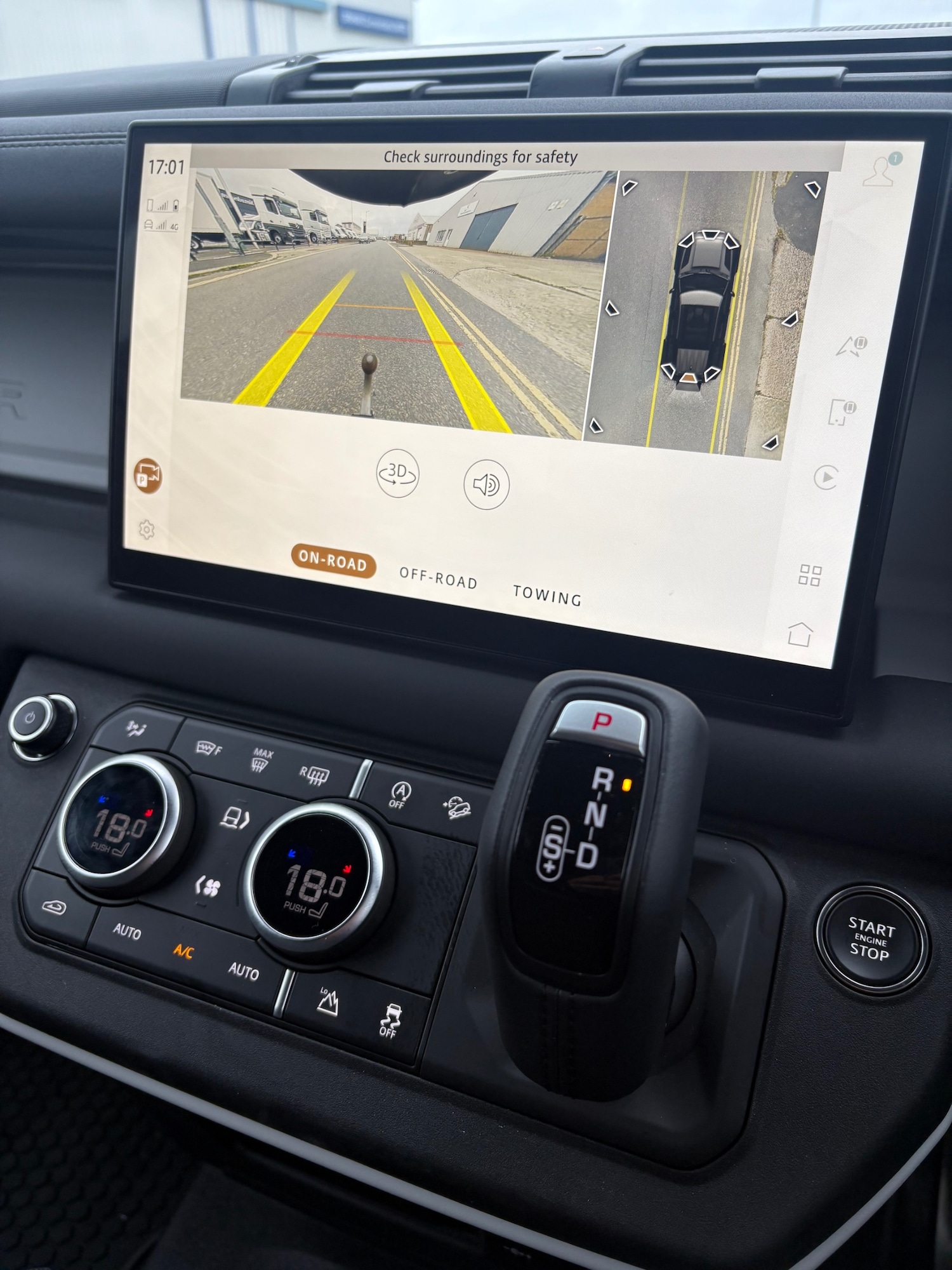 Used Land Rover Defender 2025 for sale - 76187381: Photo 15