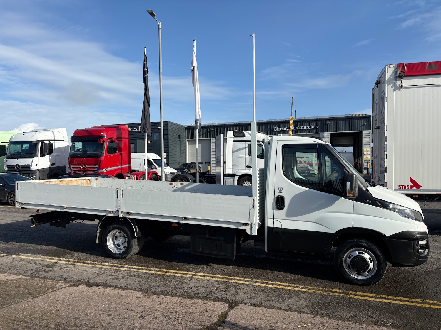 Used Iveco Daily 2015 for sale - 77712901: Photo 2